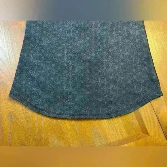 Lululemon Power Up Tank II Blue Size 4 - Picture 3 of 5